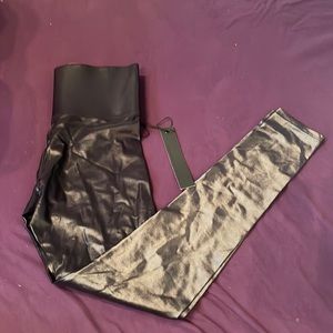 Carbon38 slick black shiny leggings with tall band NWT
